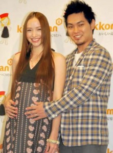 嫁の豊田エリーさんは2010年に妊娠・出産！