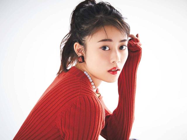 高畑充希似の女性と交際・同棲