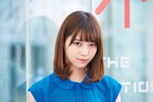 西野七瀬のヘアアレンジ⑥：ロブは毛先をワンカール