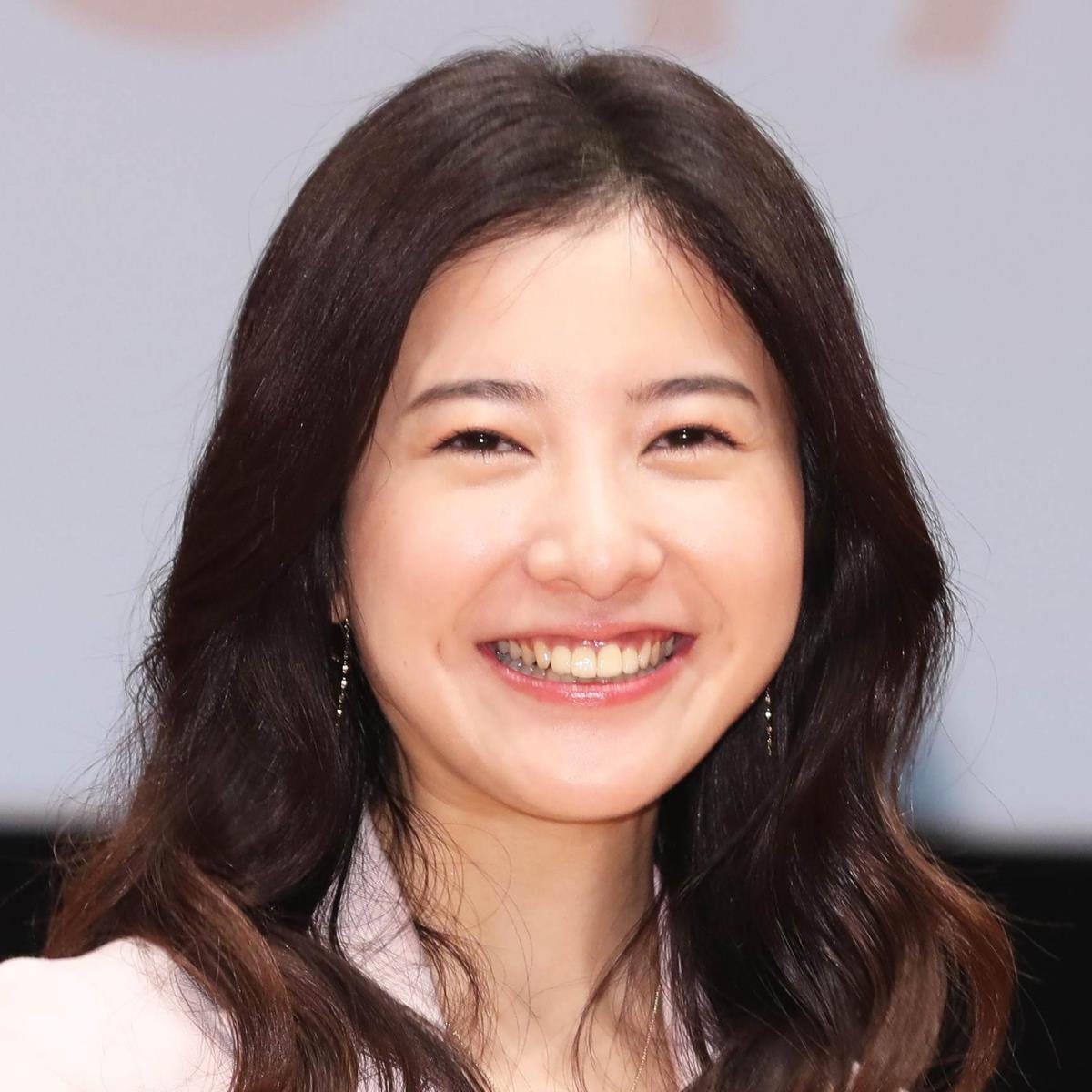 事務所は交際を否定