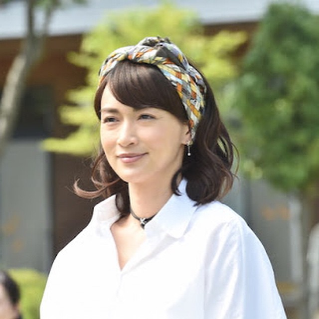 長谷川京子の髪型⑧スカーフを使ったオシャレなヘアアレンジ☆