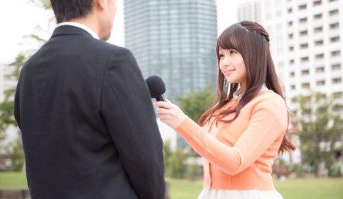 お互いにキャスターとして活動