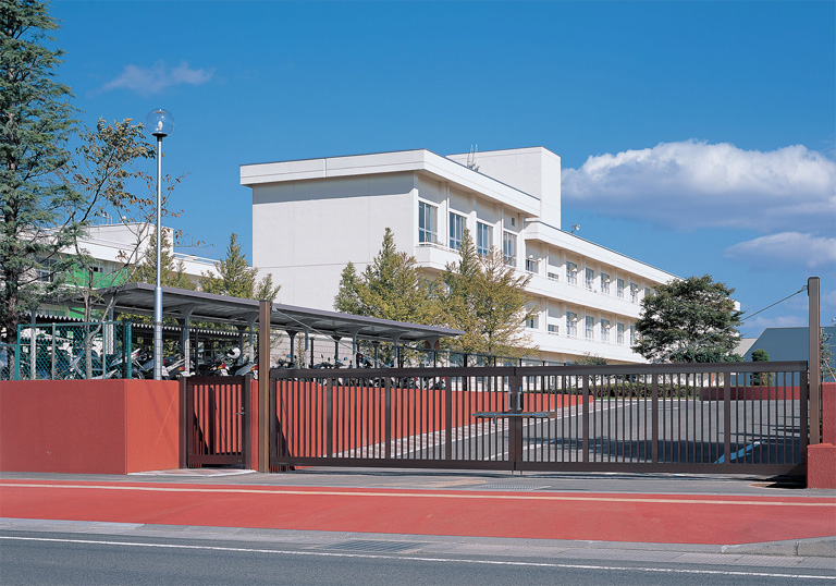 宮城県築館高等学校卒業