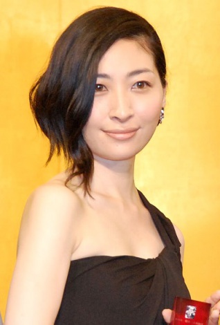 鈴村健一と坂本真綾が結婚 子供はいる 声優界の大物カップル Kyun Kyun キュンキュン 女子が気になるエンタメ情報まとめ