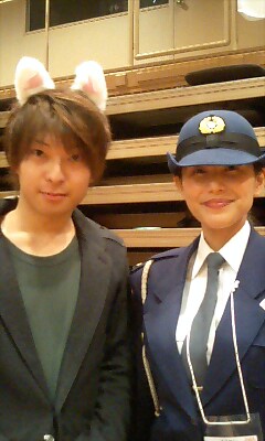 柿原徹也と婦警さん