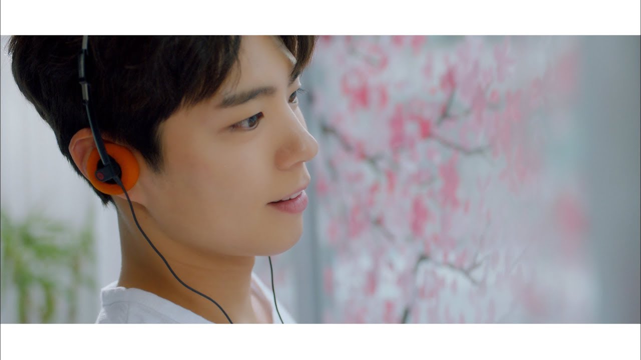 PARK BO GUM（パク・ボゴム） Debut Single『Bloomin’』MV_Full ver. - YouTube