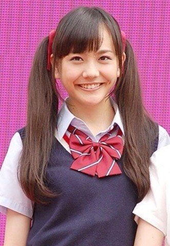 さくら学院のメンバーとして活躍していた