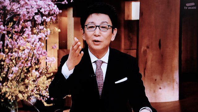 古舘伊知郎の報ステ降板理由＆年収まとめ！嫁からの離婚届や偏向報道問題説