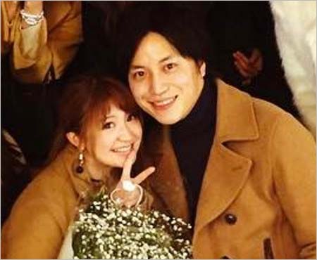 矢口真里との結婚を発表