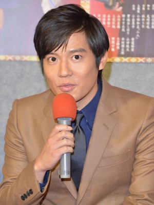 有名俳優Xは小出恵介さん？