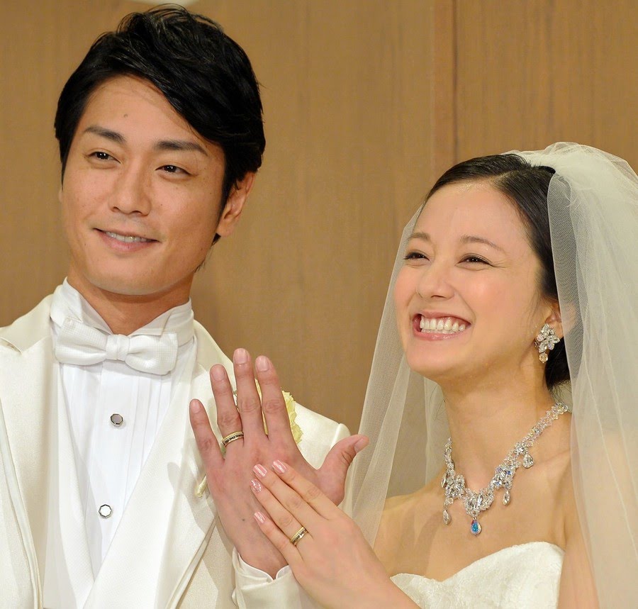 中越典子さんと結婚