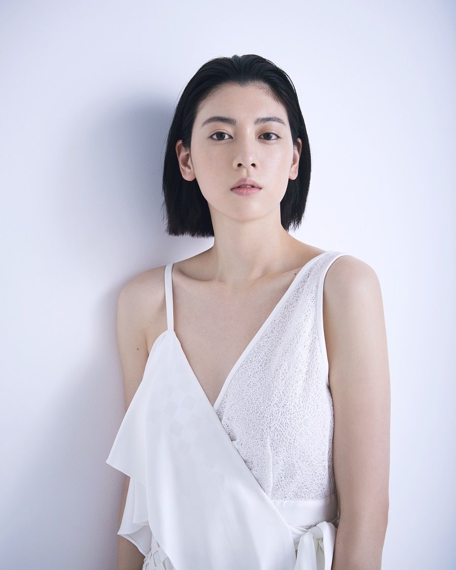 プロフィール