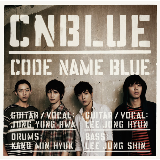 日本で1stメジャーアルバム「CODE NAME BLUE」を発売