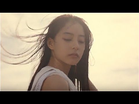 新木優子 CM KDDI au 「Hello， New World 」篇 - YouTube