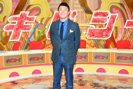 正式発表は176cm