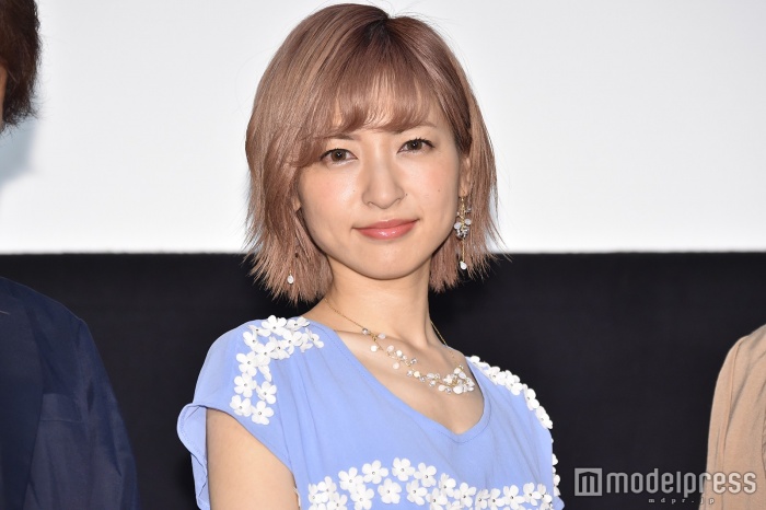 舞台女優として活躍