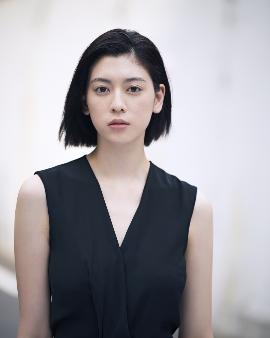 三吉彩花さんのプロフィール