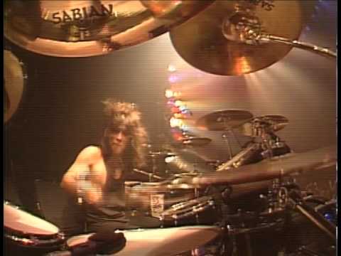 EVERYONE LIES - TAIJI SAWADA IN LOUDNESS - YouTube