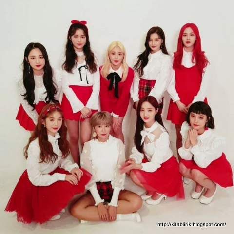 ガールズグループ「MOMOLAND」